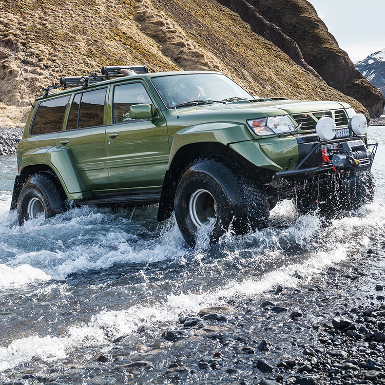“TOPMOUNT” Revolutionizes the Road: Driving Just Got a Whole Lot Funnier!